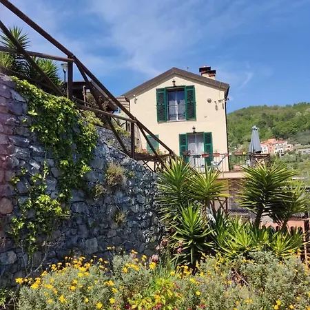 Apartament La Sorgente Apartment With Private Pool Calice Ligure